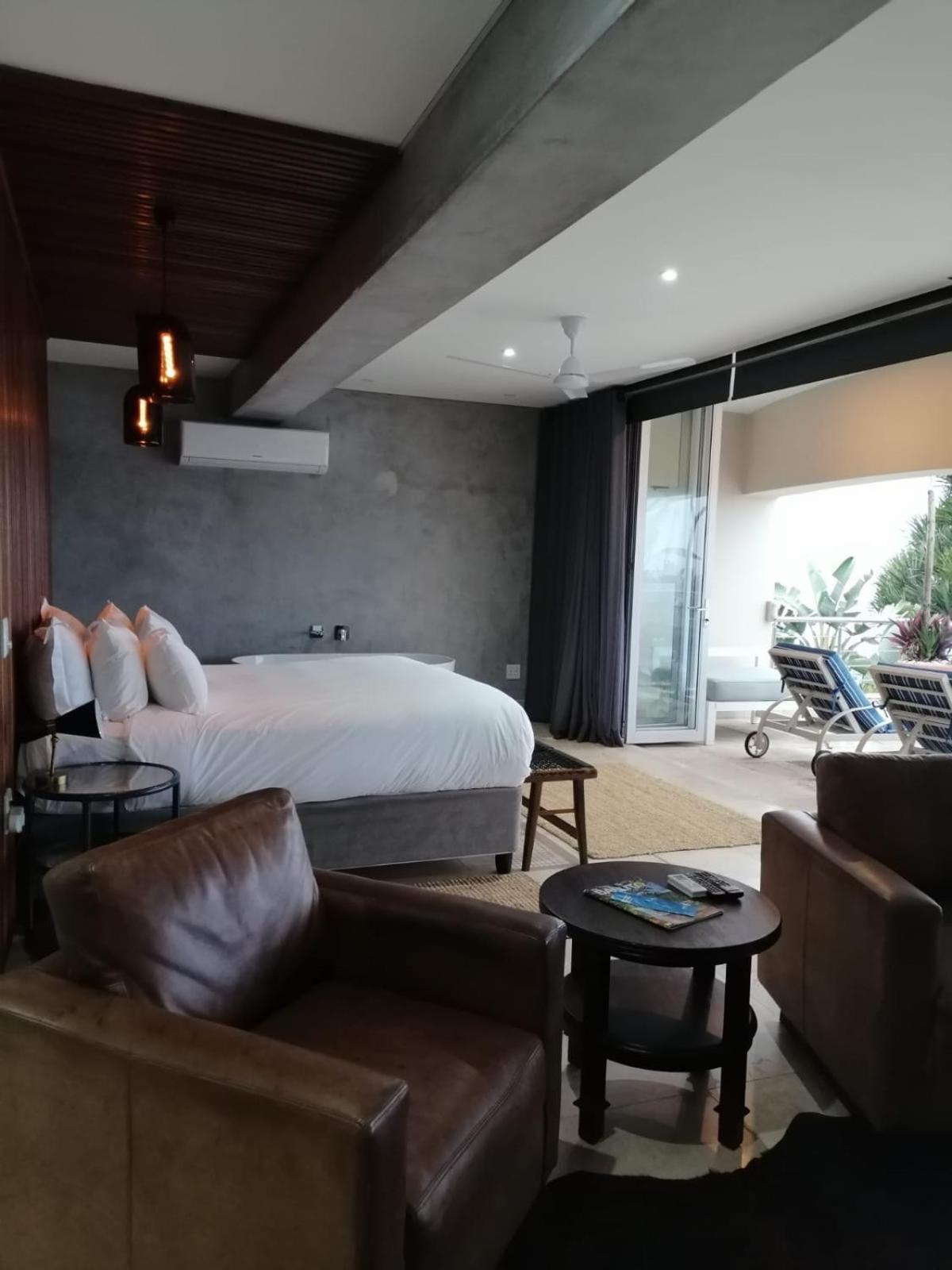 Vetho House Hotel Ballito Exterior photo